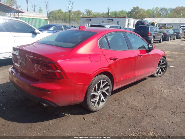 2019 Volvo S60 T6 Momentum მანქანა იყიდება აუქციონზე, vin: 7JRA22TK9KG002431, აუქციონის ნომერი: 44845508