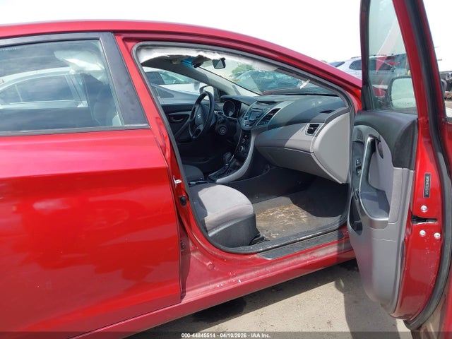 Продажа на аукционе авто 2014 Hyundai Elantra Se, vin: 5NPDH4AE1EH537174, номер лота: 44845514