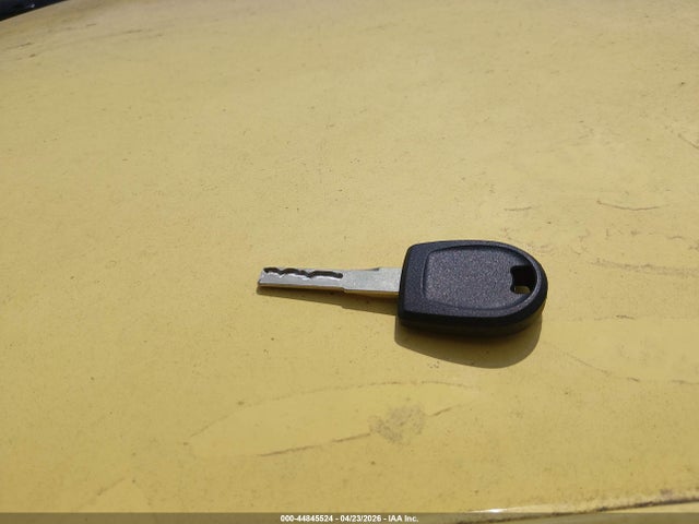 44845524 :رقم المزاد ، 3VWF17AT7FM650665 vin ، 2015 Volkswagen Beetle 1.8t Fleet Edition مزاد بيع