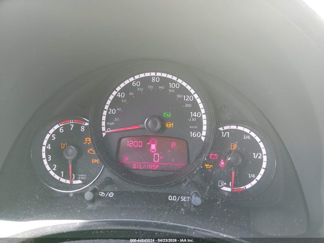 44845524 :رقم المزاد ، 3VWF17AT7FM650665 vin ، 2015 Volkswagen Beetle 1.8t Fleet Edition مزاد بيع