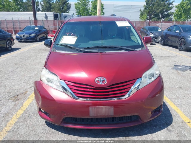 Toyota Sienna Le 8 Passenger 2015 5TDKK3DC4FS690432 Image 12
