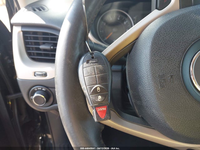 Продажа на аукционе авто 2015 Jeep Cherokee Sport, vin: 1C4PJLAB3FW657135, номер лота: 44845541