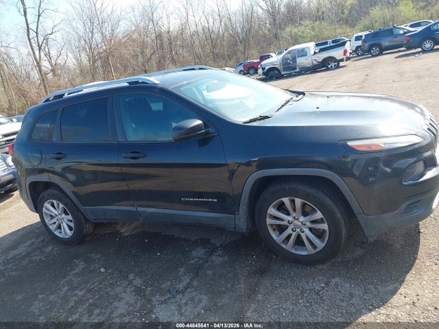 Продажа на аукционе авто 2015 Jeep Cherokee Sport, vin: 1C4PJLAB3FW657135, номер лота: 44845541
