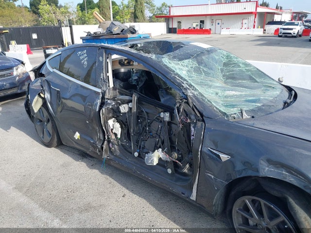 44845552 :رقم المزاد ، 5YJ3E1EA8LF597183 vin ، 2020 Tesla Model 3 Standard Range Plus Rear-wheel Drive/standard Range Rear-wheel Drive مزاد بيع