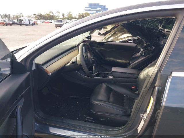 44845552 :رقم المزاد ، 5YJ3E1EA8LF597183 vin ، 2020 Tesla Model 3 Standard Range Plus Rear-wheel Drive/standard Range Rear-wheel Drive مزاد بيع