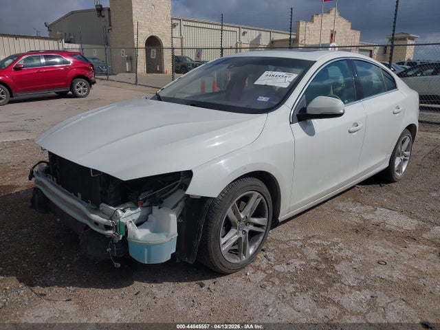 Продаж на аукціоні авто 2015 Volvo S60 T5 Premier, vin: YV140MFK2F2338332, номер лоту: 44845557