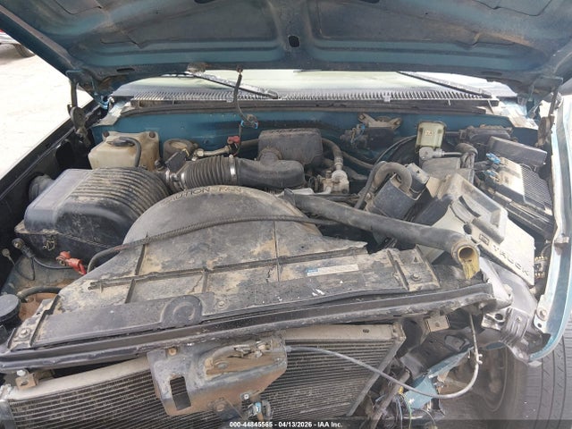 Продажа на аукционе авто 1997 Chevrolet C1500 Fleetside, vin: 1GCEC14W4VZ130867, номер лота: 44845565