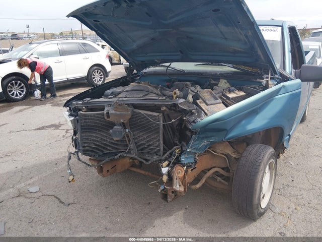 Продажа на аукционе авто 1997 Chevrolet C1500 Fleetside, vin: 1GCEC14W4VZ130867, номер лота: 44845565