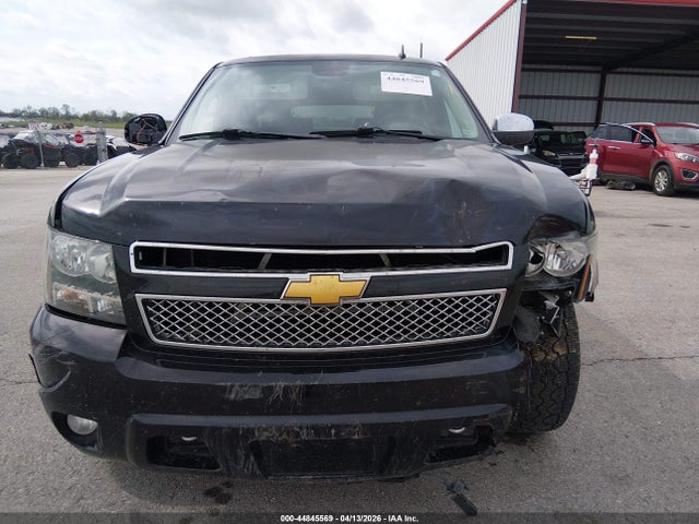 Продажа на аукционе авто 2014 Chevrolet Suburban 1500 Ltz, vin: 1GNSKKE76ER114292, номер лота: 44845569