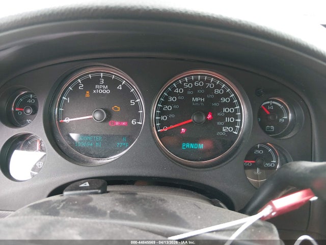 Продажа на аукционе авто 2014 Chevrolet Suburban 1500 Ltz, vin: 1GNSKKE76ER114292, номер лота: 44845569