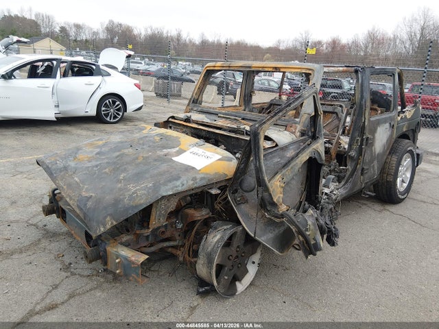 44845585 :رقم المزاد ، 1J4BA3H15AL209247 vin ، 2010 Jeep Wrangler Unlimited Sport مزاد بيع