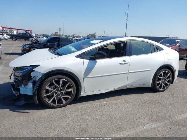 JTDACACU7R3026865 Toyota Prius Prime Xse