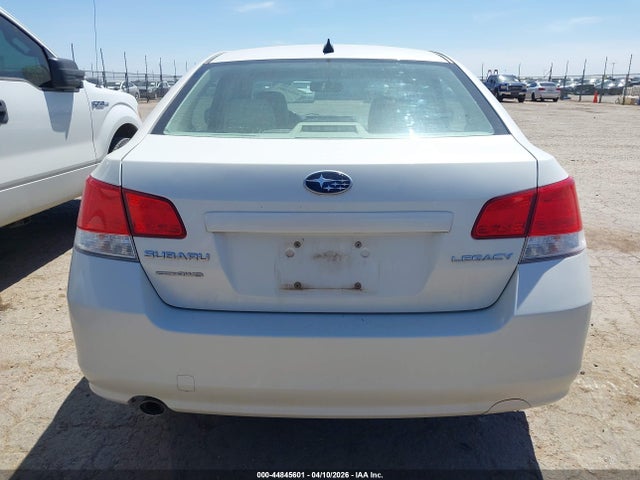 44845601 :رقم المزاد ، 4S3BMCK6XB3235085 vin ، 2011 Subaru Legacy 2.5i Limited مزاد بيع