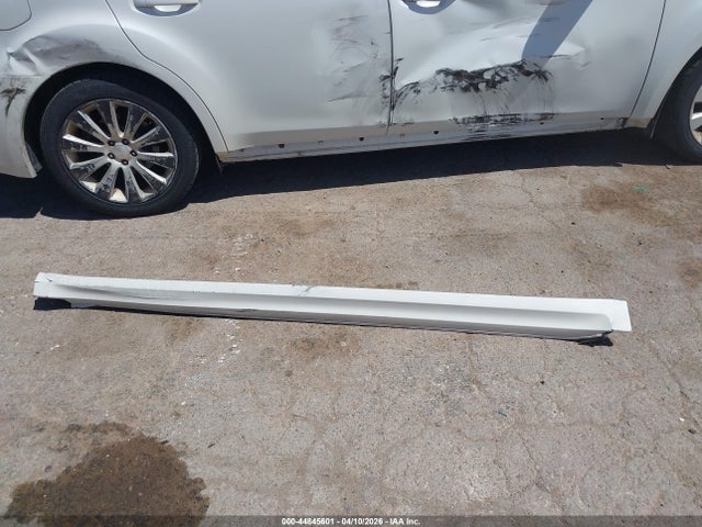 44845601 :رقم المزاد ، 4S3BMCK6XB3235085 vin ، 2011 Subaru Legacy 2.5i Limited مزاد بيع