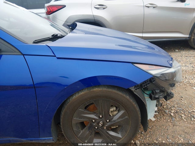 44845609 :رقم المزاد ، KMHLM4AGXPU383562 vin ، 2023 Hyundai Elantra Sel مزاد بيع