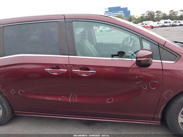 5FNRL6H88JB026568 Honda Odyssey Touring