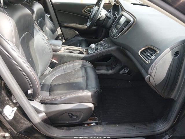 Продаж на аукціоні авто 2015 Chrysler 200 C, vin: 1C3CCCEG3FN540177, номер лоту: 44845621