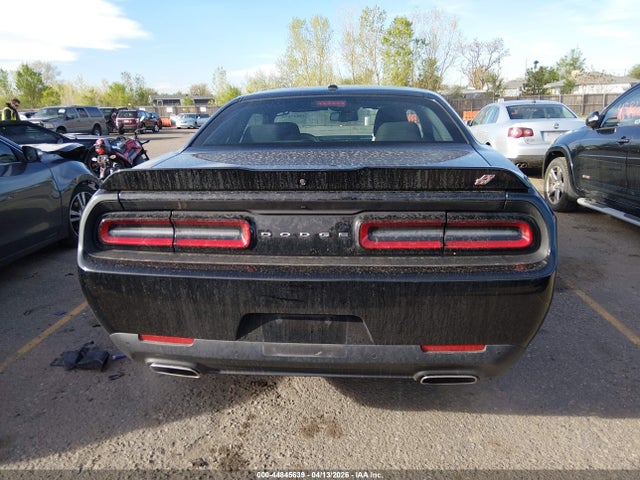 44845639 :رقم المزاد ، 2C3CDZKG5NH223741 vin ، 2022 Dodge Challenger Gt Awd مزاد بيع
