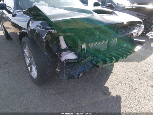 44845639 :رقم المزاد ، 2C3CDZKG5NH223741 vin ، 2022 Dodge Challenger Gt Awd مزاد بيع