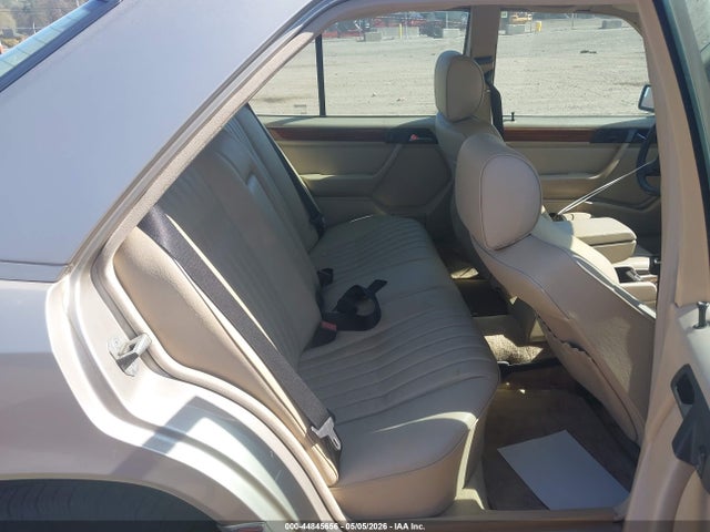 Продажа на аукционе авто 1995 Mercedes-benz E 300d/300d Special, vin: WDBEB31E4SC094914, номер лота: 44845656