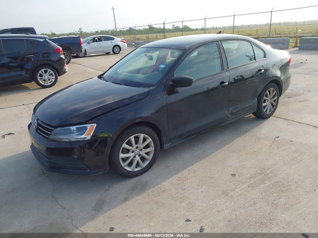 44845669 :رقم المزاد ، 3VWD17AJ6FM205310 vin ، 2015 Volkswagen Jetta 1.8t Se مزاد بيع