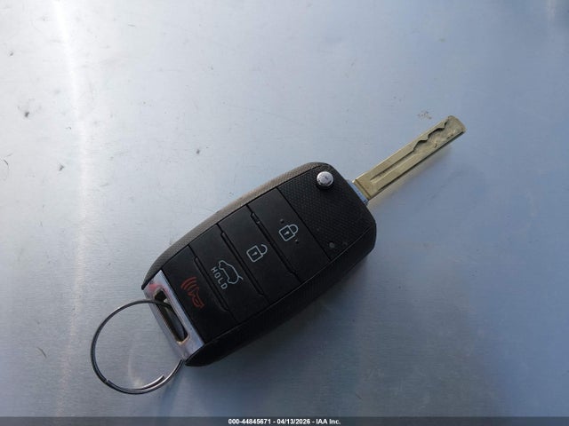 KNDJP3A58E7700441 KIA SOUL +