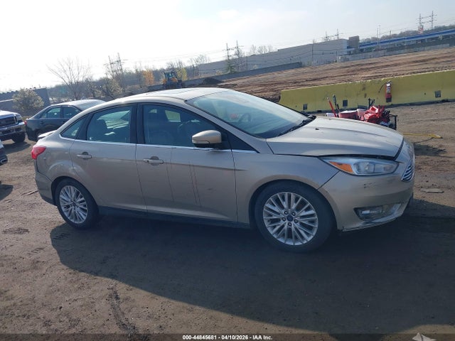 Aukcja sprzedaży 2017 Ford Focus Titanium, vin: 1FADP3J24HL335602, numer aukcji: 44845681
