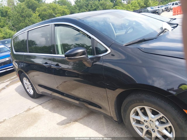 Продажа на аукционе авто 2023 Chrysler Pacifica Touring L, vin: 2C4RC1BG1PR627806, номер лота: 44845688