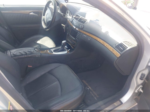 Продажа на аукционе авто 2005 Mercedes-benz E 320, vin: WDBUF65J45A645688, номер лота: 44845689