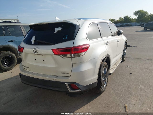 Продажа на аукционе авто 2017 Toyota Highlander Limited Platinum, vin: 5TDYZRFH2HS218279, номер лота: 44845692