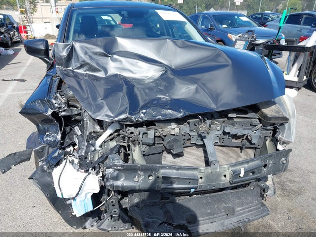 3MYDLBYVXKY509088 Toyota YARIS L