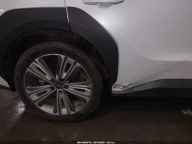 Продаж на аукціоні авто 2023 Subaru Solterra Limited, vin: JTMABABA2PA004419, номер лоту: 44845719