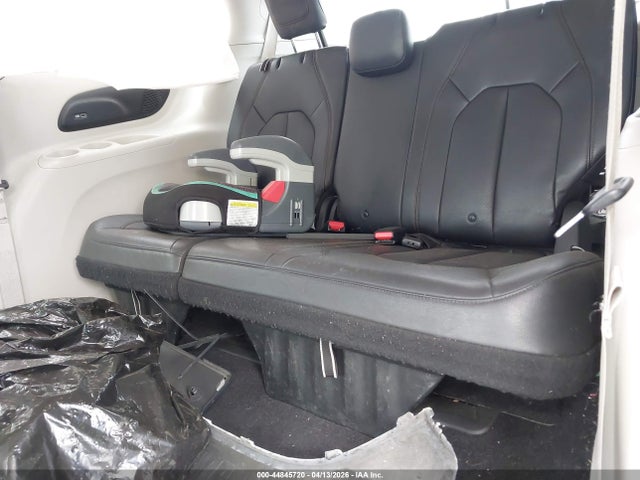 2018 Chrysler Pacifica Touring L Plus მანქანა იყიდება აუქციონზე, vin: 2C4RC1EG7JR144419, აუქციონის ნომერი: 44845720