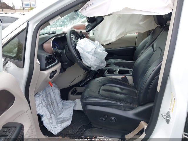 2018 Chrysler Pacifica Touring L Plus მანქანა იყიდება აუქციონზე, vin: 2C4RC1EG7JR144419, აუქციონის ნომერი: 44845720