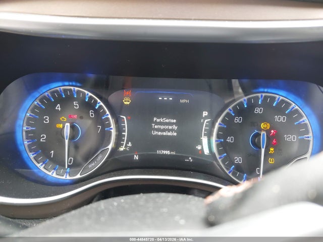 2018 Chrysler Pacifica Touring L Plus მანქანა იყიდება აუქციონზე, vin: 2C4RC1EG7JR144419, აუქციონის ნომერი: 44845720