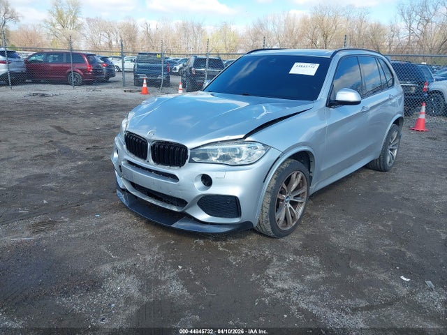 44845732 :رقم المزاد ، 5UXKR6C53F0J77206 vin ، 2015 Bmw X5 Xdrive50i مزاد بيع