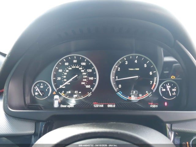 44845732 :رقم المزاد ، 5UXKR6C53F0J77206 vin ، 2015 Bmw X5 Xdrive50i مزاد بيع