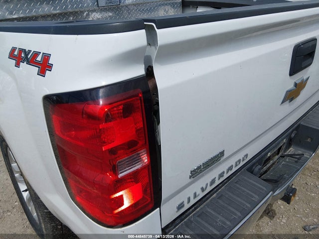 Продажа на аукционе авто 2015 Chevrolet Silverado 1500 1lt, vin: 3GCUKREC1FG232520, номер лота: 44845739