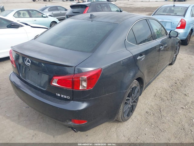 2011 Lexus Is 250 მანქანა იყიდება აუქციონზე, vin: JTHBF5C23B5131235, აუქციონის ნომერი: 44845741