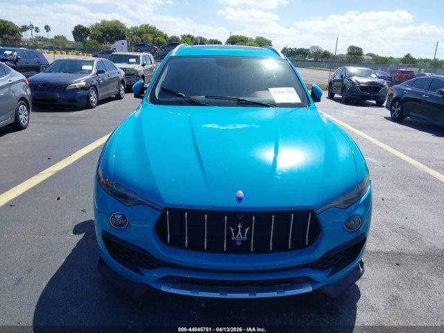 44845751 :رقم المزاد ، ZN661YUL9HX250154 vin ، 2017 Maserati Levante S مزاد بيع