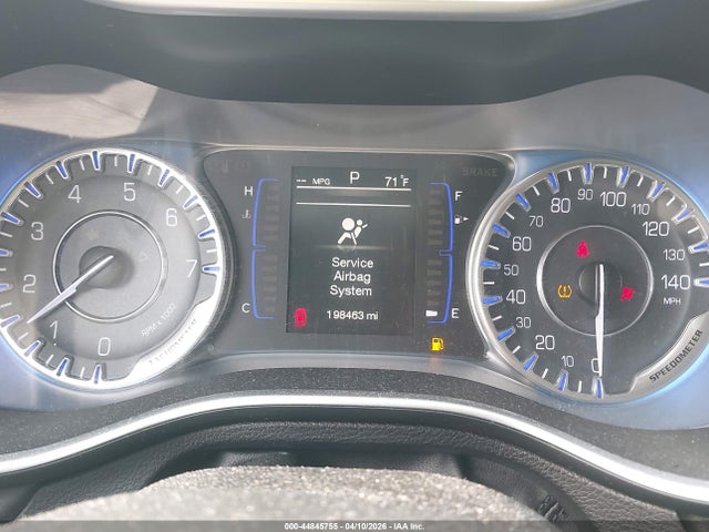 Продажа на аукционе авто 2015 Chrysler 200 Limited, vin: 1C3CCCAB3FN580267, номер лота: 44845755