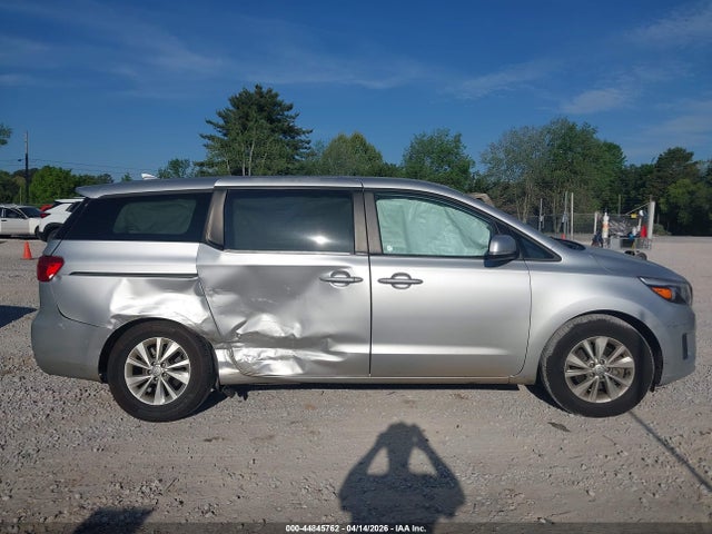 KNDMB5C1XH6231316 KIA SEDONA LX