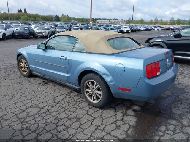 2005 FORD MUSTANG 1ZVFT84N955219892 Photo 2