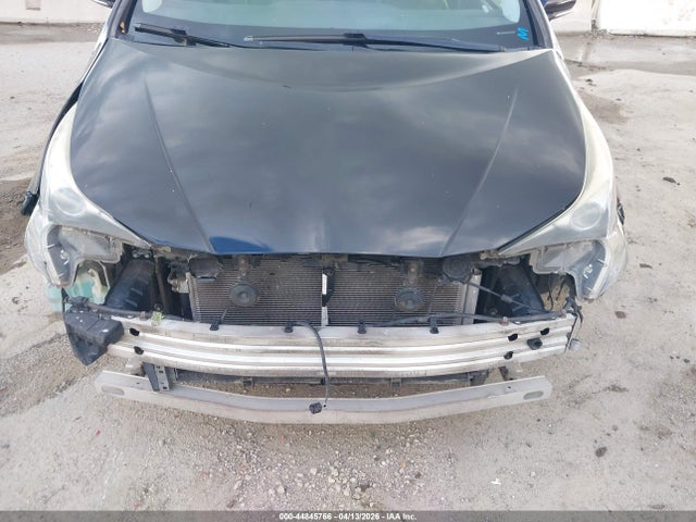 JTDKARFU5G3007751 Toyota Prius Three Touring