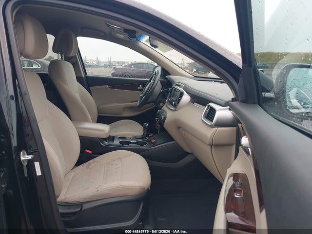 5XYPG4A54HG196381 KIA Sorento 3.3l Lx