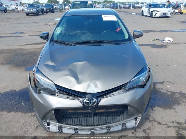 2T1BURHE5JC041457 Toyota COROLLA LE