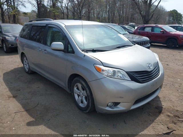 2011 TOYOTA SIENNA 5TDKK3DC1BS141507 Photo 5