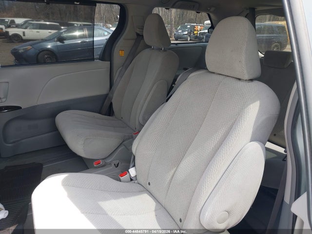 2011 TOYOTA SIENNA 5TDKK3DC1BS141507 Photo 7