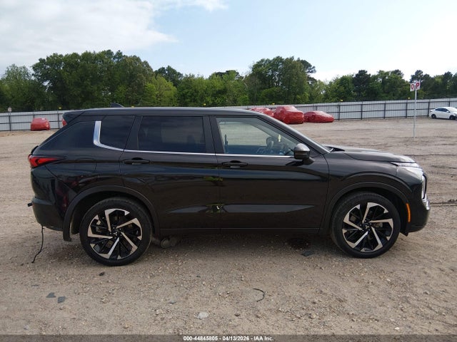 Продажа на аукционе авто 2024 Mitsubishi Outlander Se 2.5 2wd/se Black Edition S-awc/se Black Edition W/pano Roof S-awc, vin: JA4J3VA88RZ088926, номер лота: 44845805