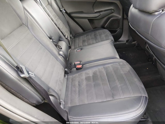 Продажа на аукционе авто 2024 Mitsubishi Outlander Se 2.5 2wd/se Black Edition S-awc/se Black Edition W/pano Roof S-awc, vin: JA4J3VA88RZ088926, номер лота: 44845805